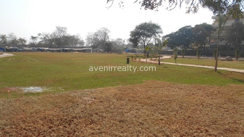 Villas in gated community close to ORR