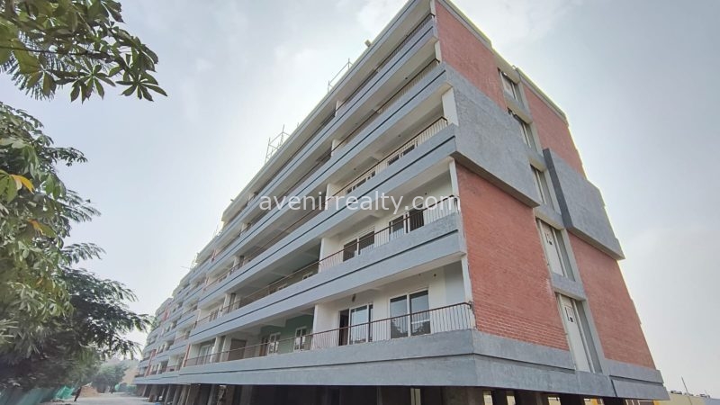 ayati-lakeview-2bhk